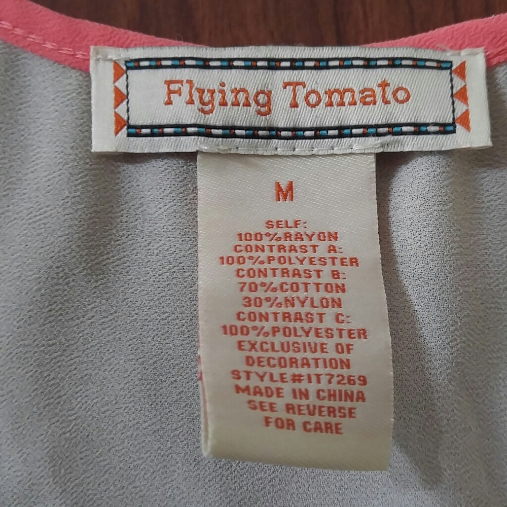 Flying Tomato V-Neck Embroidered Tank With Lace M - Picture 3 of 4